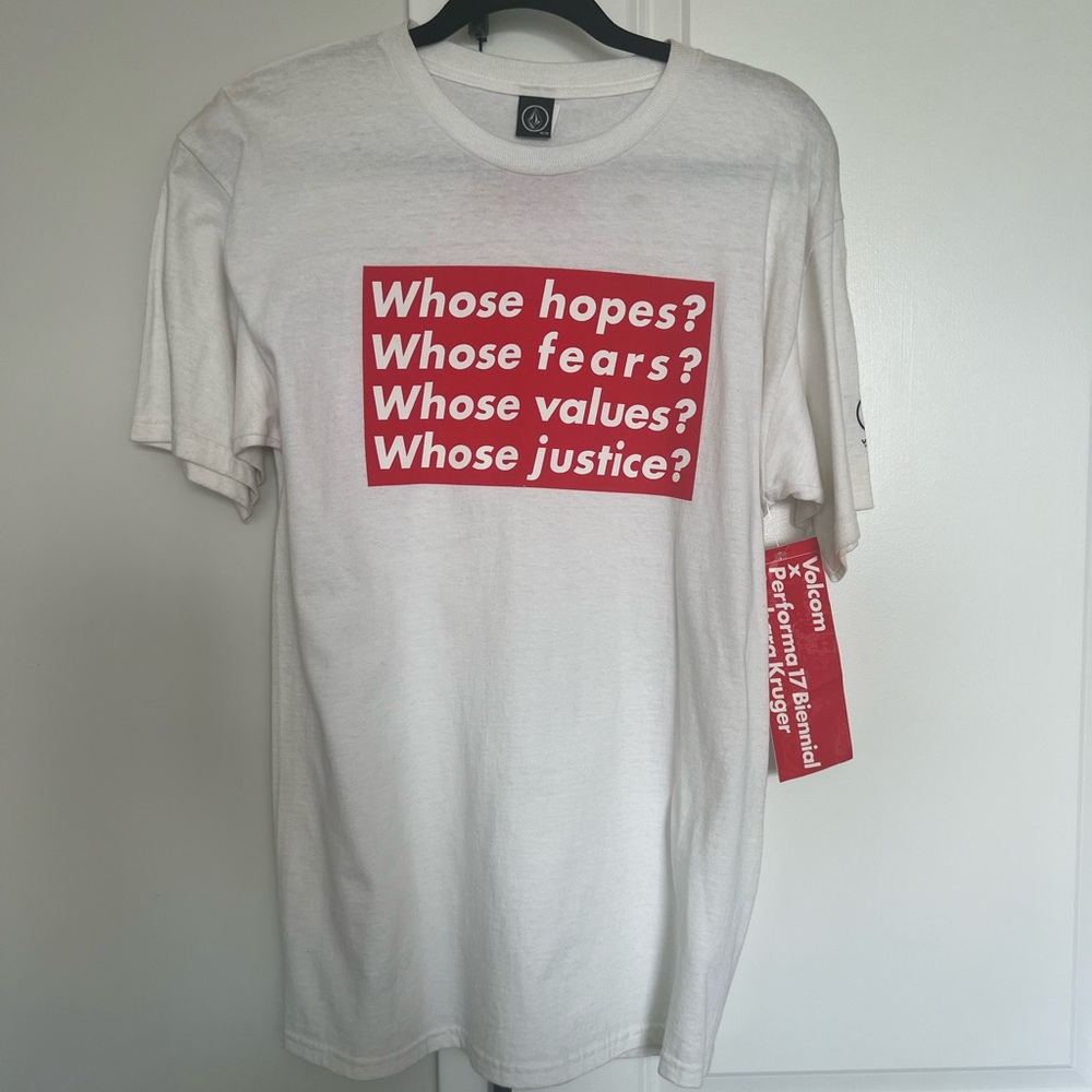 Barbara Kruger Volcom Performa 17 Biennial Red Box Logo T-Shirt M